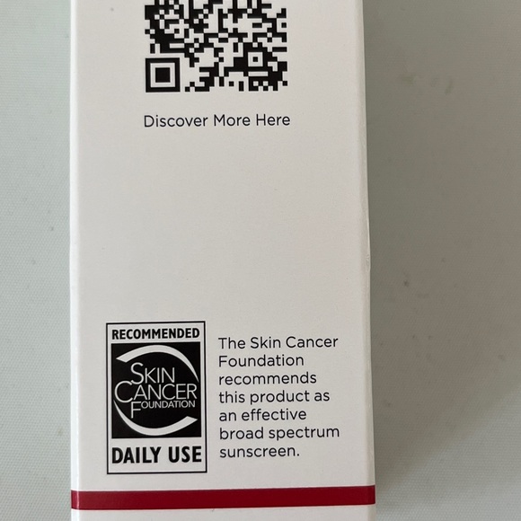 EltaMD UV Clear Broad Spectrum SPF 46 Sunscreen - Picture 6 of 6